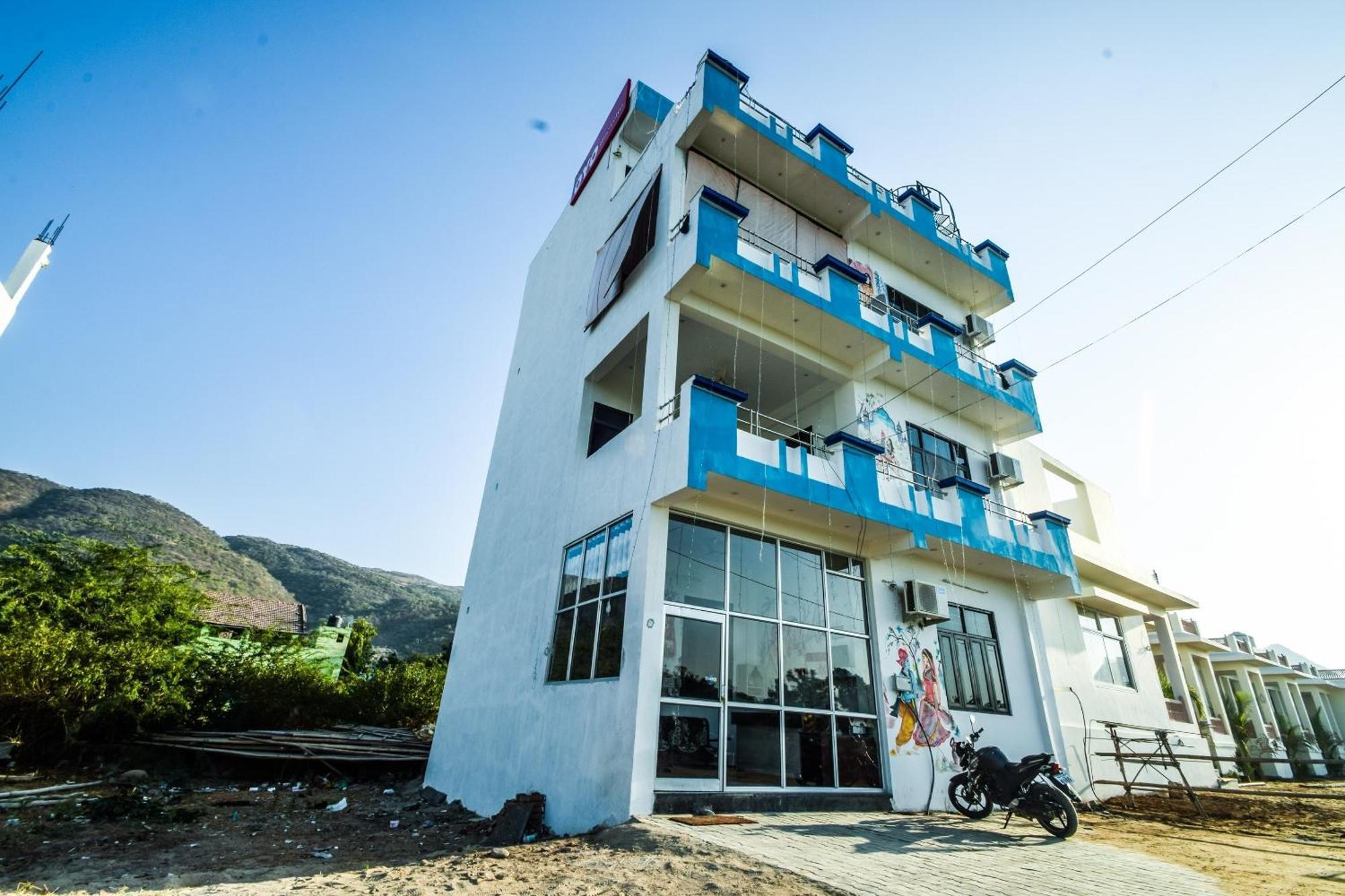 Hotel O Blue Lotus Пушкар Екстериор снимка